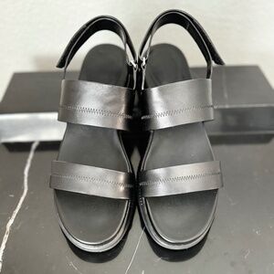 Cole Haan shoes, sandals. Like NEW.